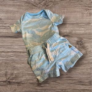 GAP Blue Baby Boy 3-6m Whale Print Summer Outfit Shorts & Onesie Top